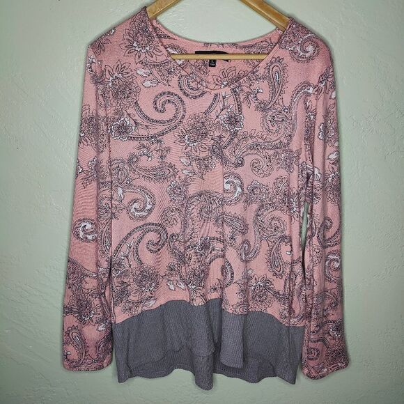Ellen Tracy Paisley Print Pink Top - Picture 2 of 9